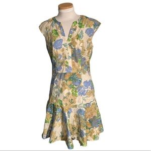 Eccoci Leaf Pattern Print V Neckline Size 6